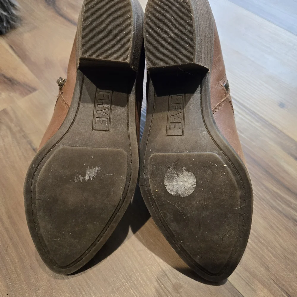 Womens Frye Boots - Picture 4 of 5